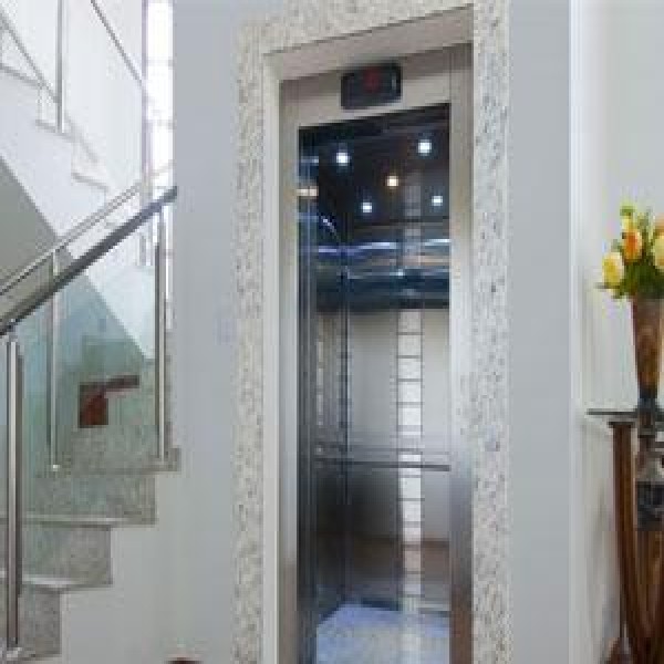 Elevador externo residencial