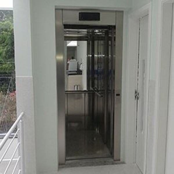 Elevador externo residencial