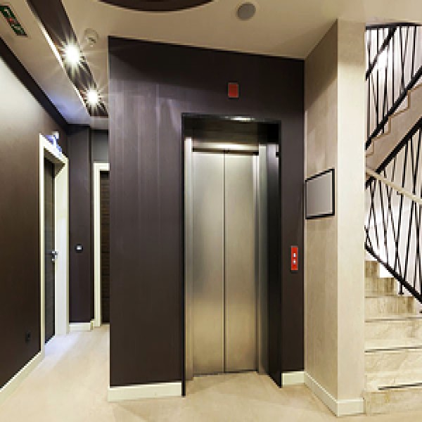 Elevador residencial e social