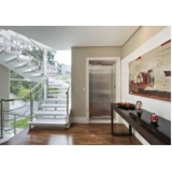 Elevador residencial interno