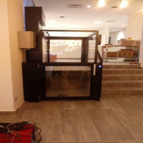 Elevador residencial para cadeirante