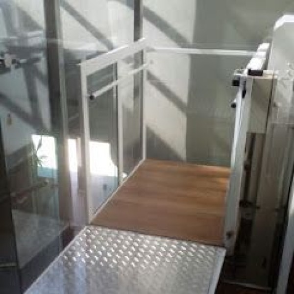 Elevador residencial para cadeirante
