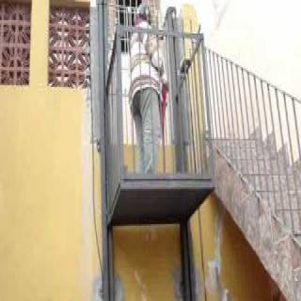 Elevadores residenciais para deficientes
